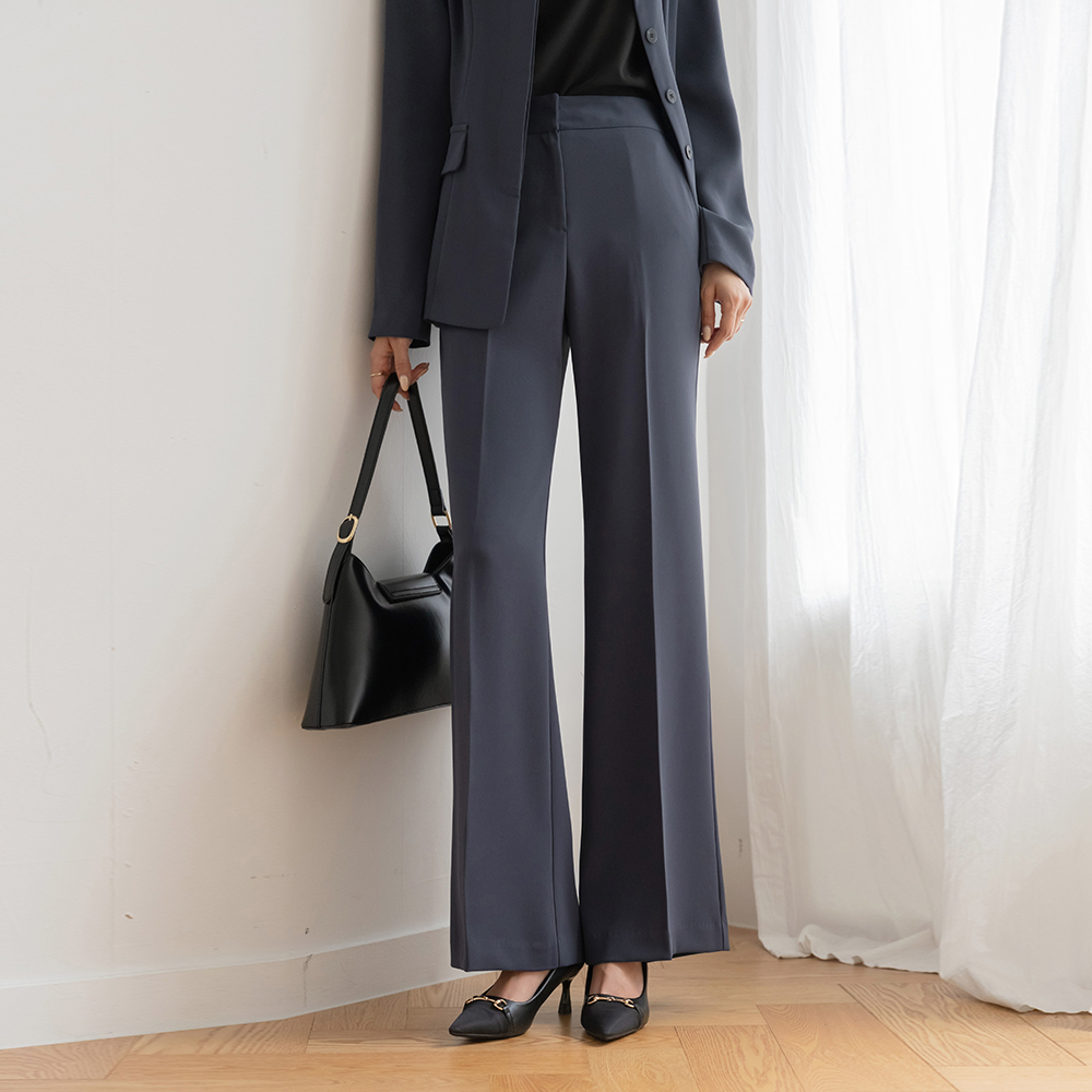 Laura wide fit Set-up Slacks