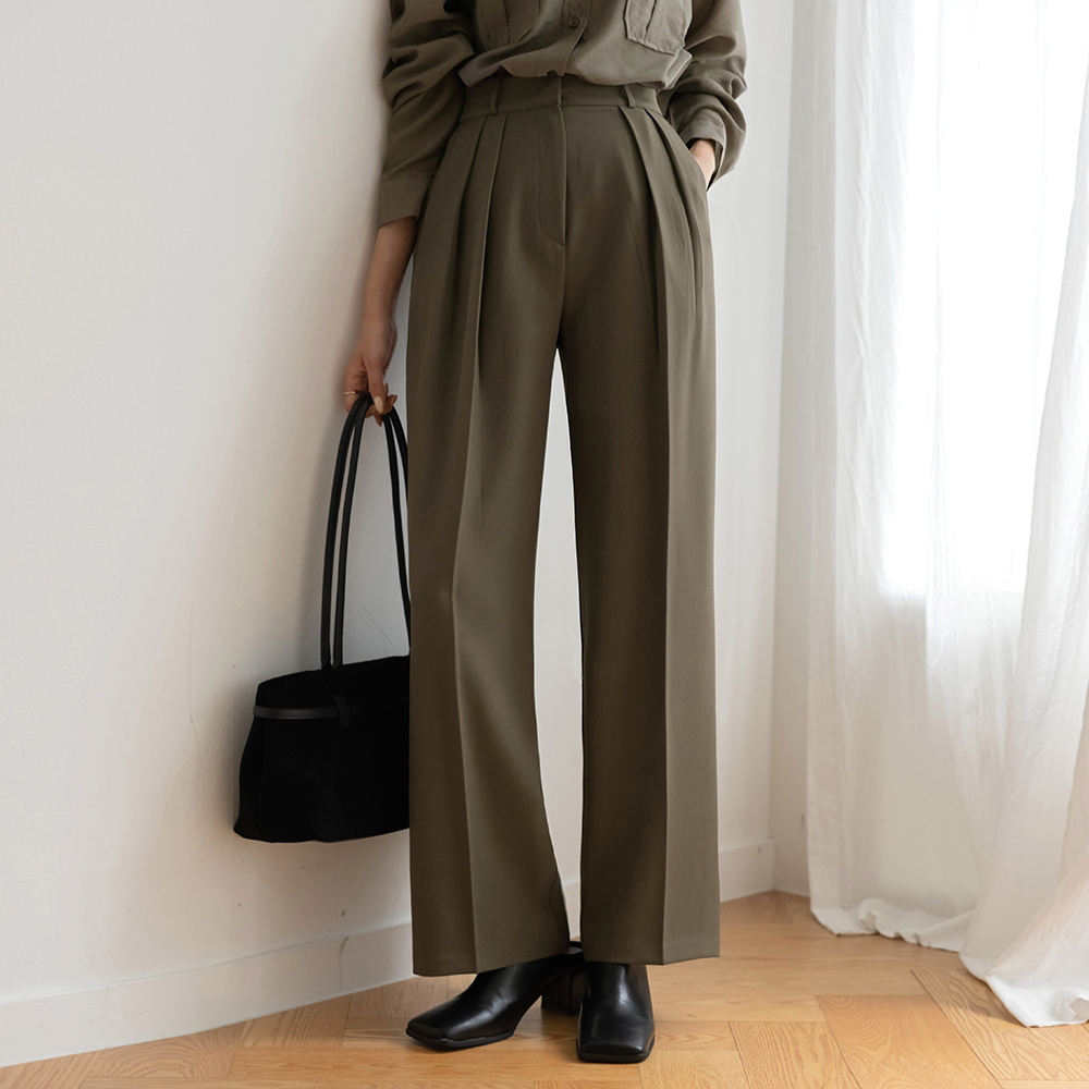 pintuck wide fit Slacks