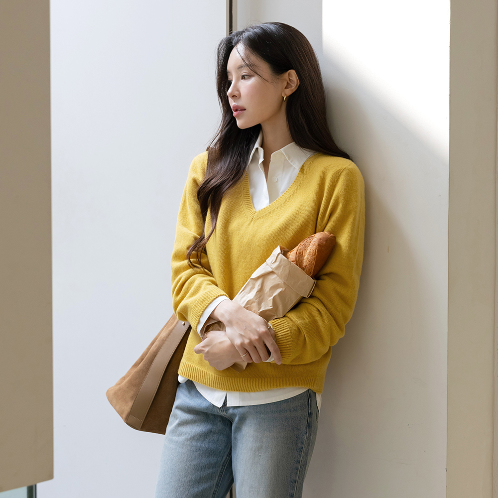 V-neck Whole Garment Wool Long-sleeve Knit