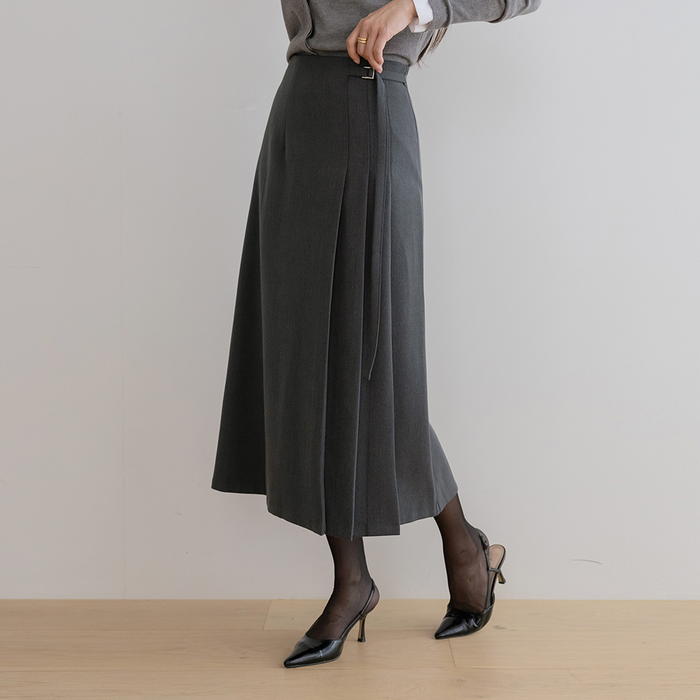 Belt Point The Back Banding Pleats Skirt