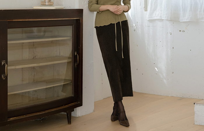 Basic Velvet H-line Long Skirt