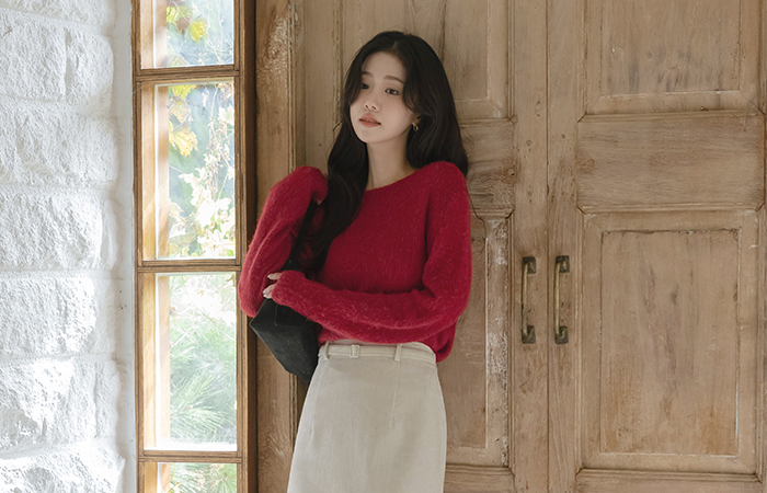 Lip-Neck slender Mohair Knit
