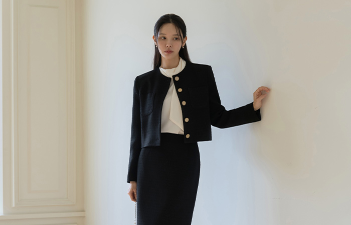 Leeds Raund neck pearl Tweed Set-up Jacket