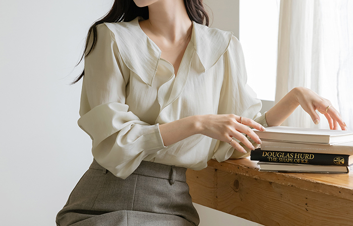 Frill Polo Tencel Long-sleeve Blouse