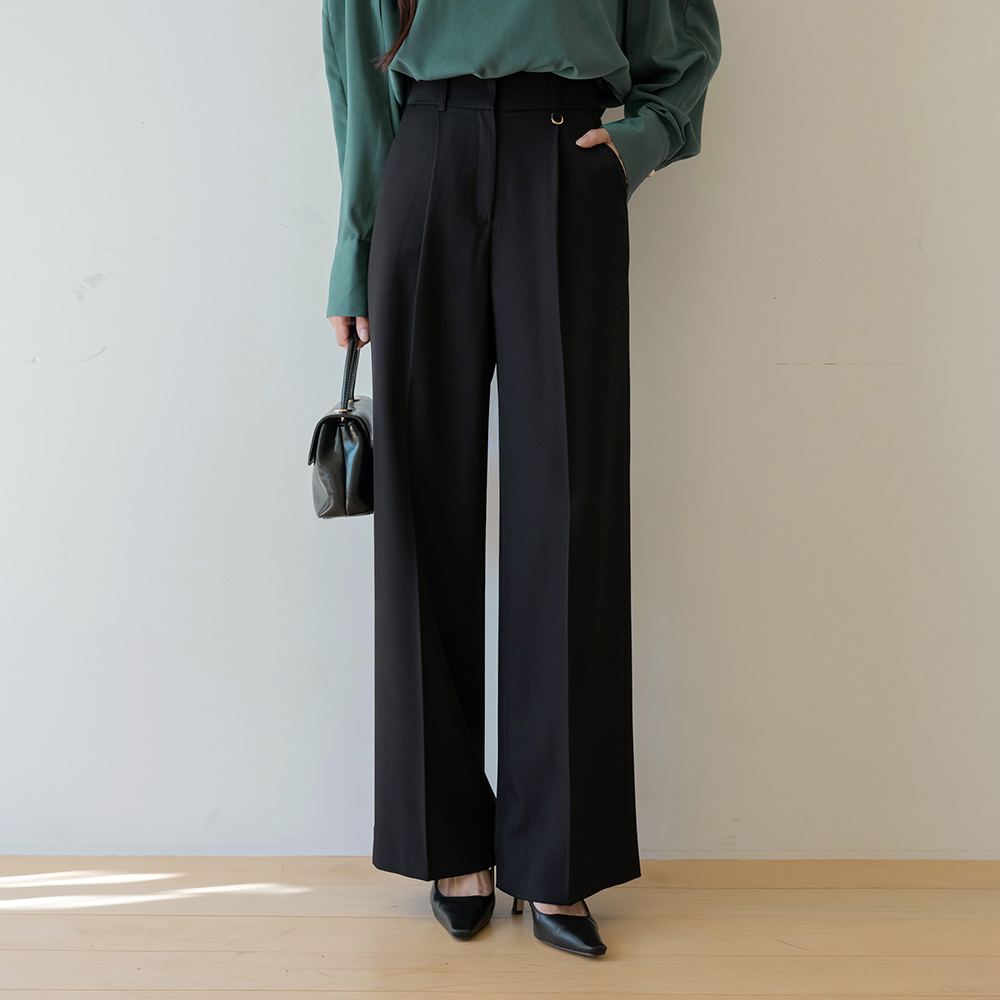 DRing Point Pintuck Slim Fit Slacks