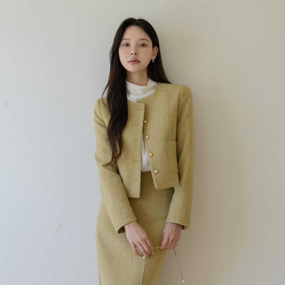 a small check Wool Tweed Set-up Jacket