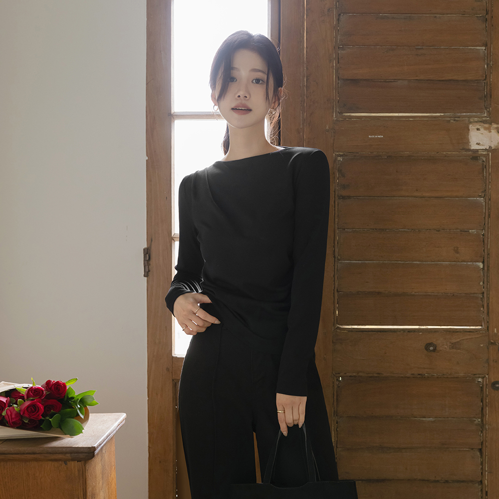 Boat Neck Pretty fit Shirring Span T-shirt