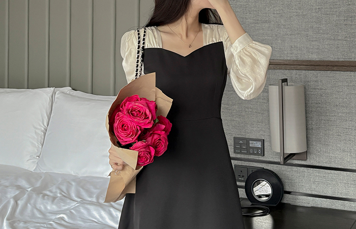 Heart Neck Color Combination A-line Long-sleeve Dress