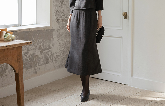 Mari Flared Mermaid Slit Set-up Skirt