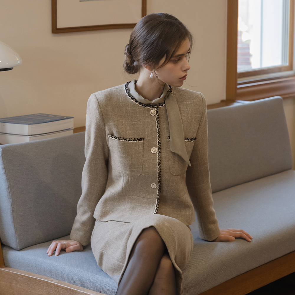 Slim Line Color Combination Tweed Set-up Jacket