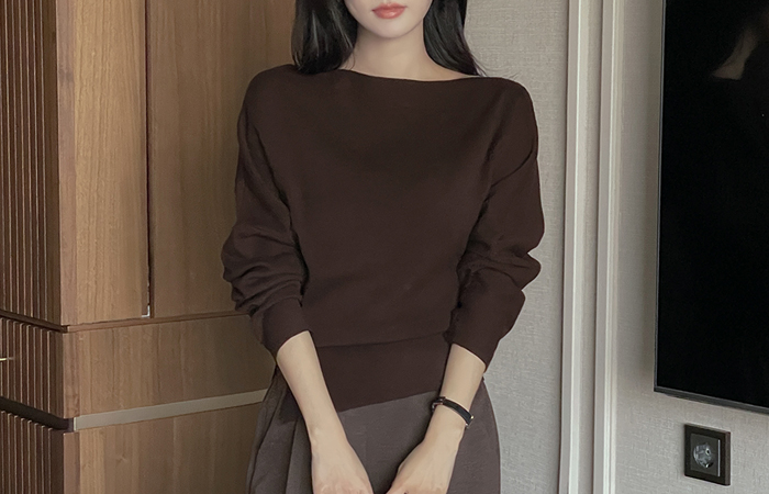 Two-way Shoulder Unbalance Wool Knit