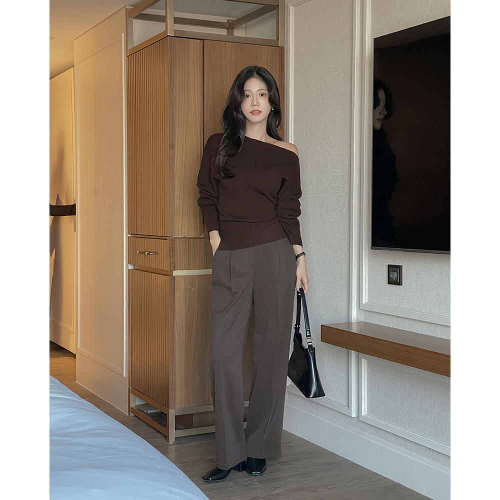 Herringbone Slim Fit Pintuck Fleece Slacks