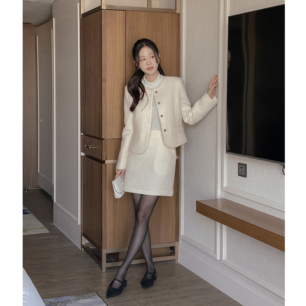 Wool100% Bouclé Tweed Mini Set-up Skirt