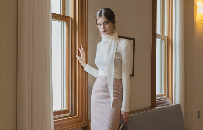 Feminine Scarf-Neck raccoon&Wool Knit