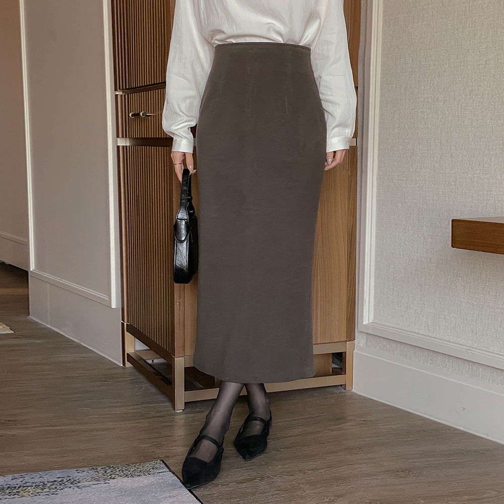Cozy H-line Fleece Long Skirt