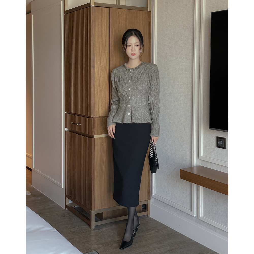 Tight H-line Fleece Long Skirt