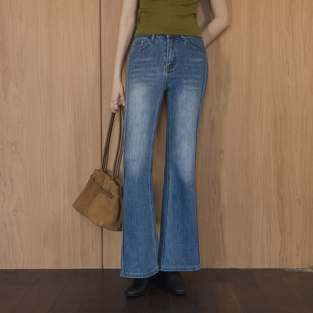 Cutting Line Span Boot-Cut Pants