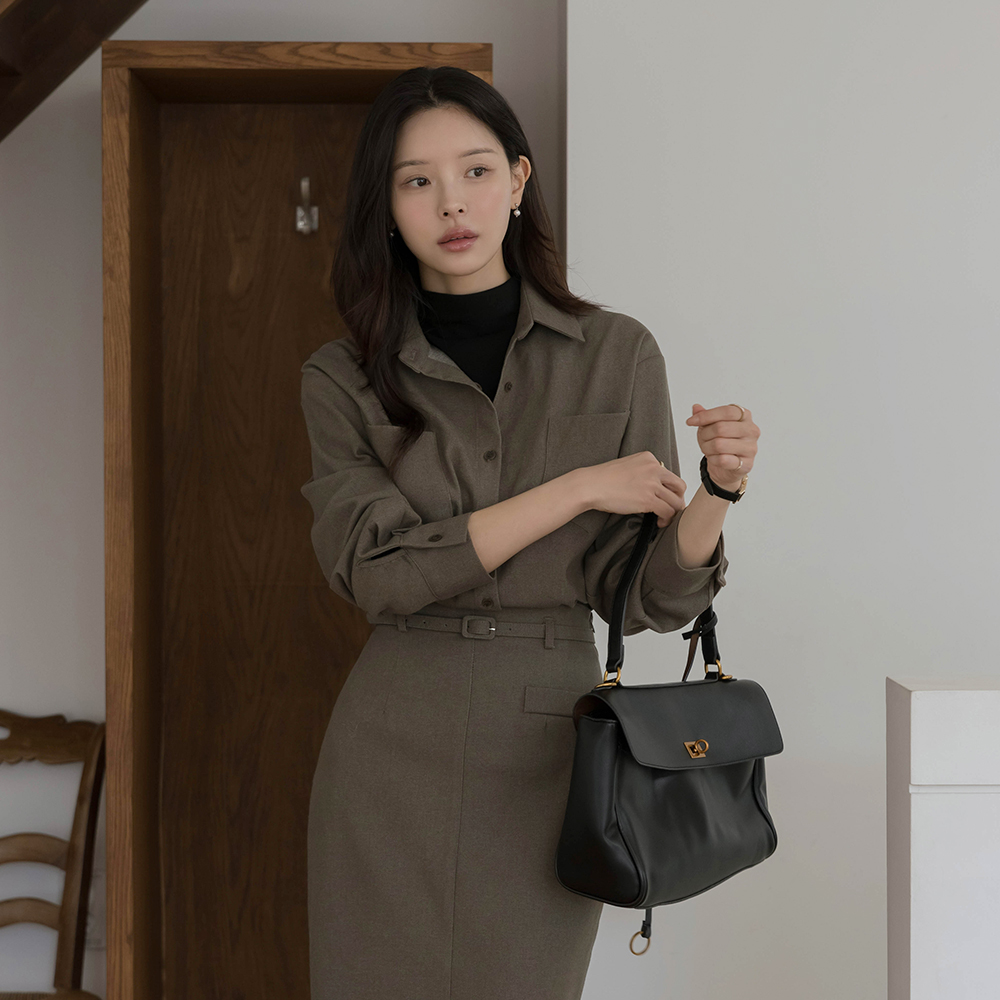 Wool Two-Pocket loose fit Shirt