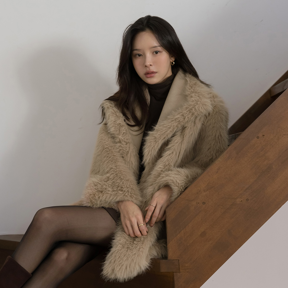 Suede Fur Reversible Mustang