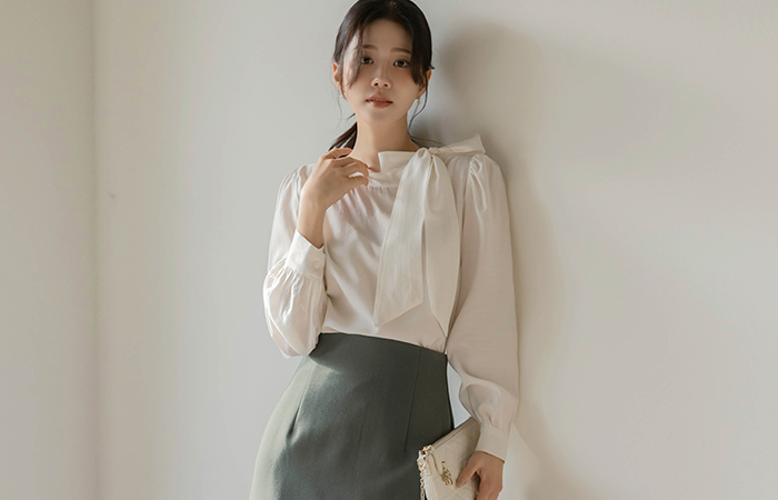 Side Ribbon neckline Blouse
