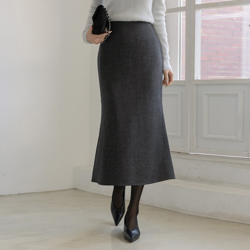 Peach Fleece Natural Fit Mermaid Skirt