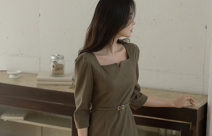 Square Cutting-Neck Capri H-line Dress(+Belt)