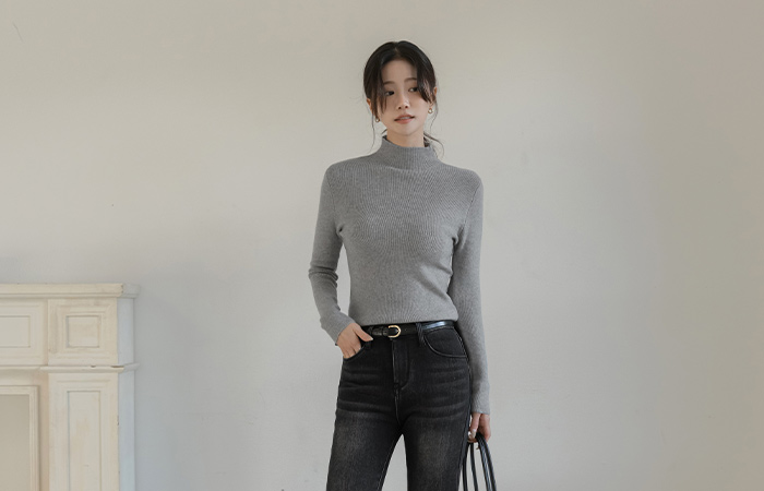 Basic Corduroy Wool Turtleneck Knit