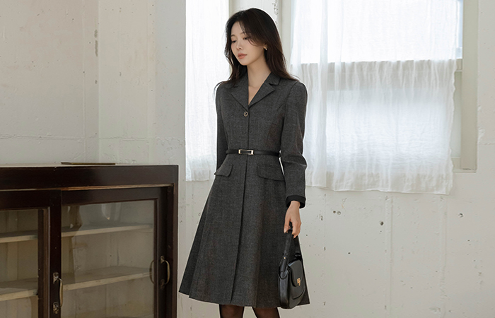 Classic Sleeves Color Combination A-line Dress(+Belt)