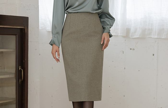 Modern H-line Set-up Skirt