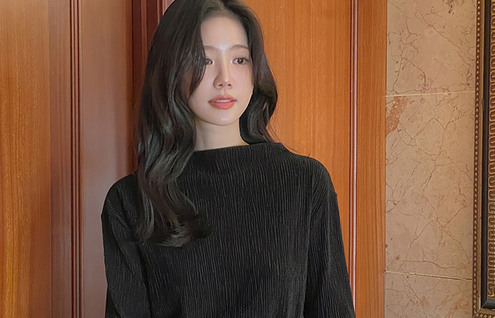 Glitter Velvet Half-Neck Wrinkle Span T-shirt(+Belt)