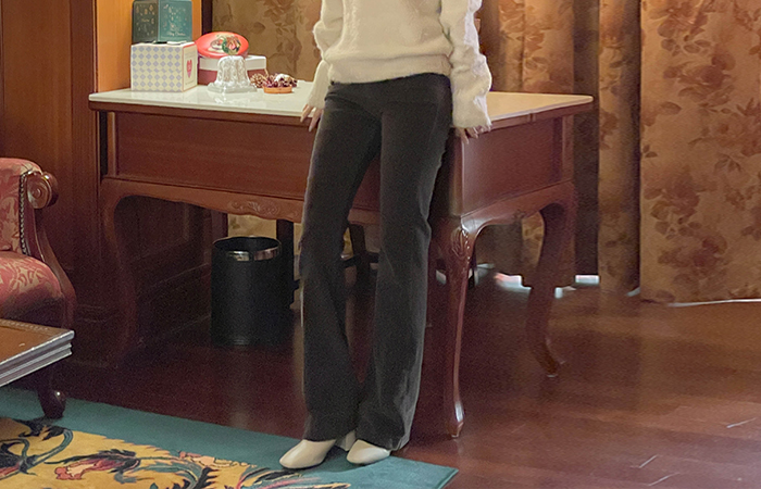 Corduroy Slim Boot-Cut Fleece Span Pants