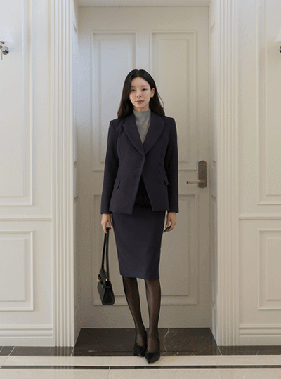 Classic H-line Set-up Skirt