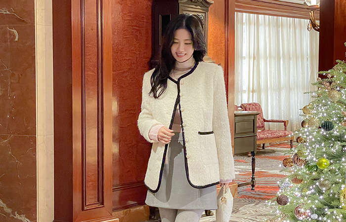 Color Combination Raund neck ODE Quilting Harp Jacket