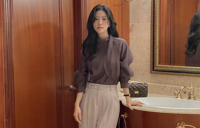 Merry Tie Neck Tencel Long-sleeve Blouse