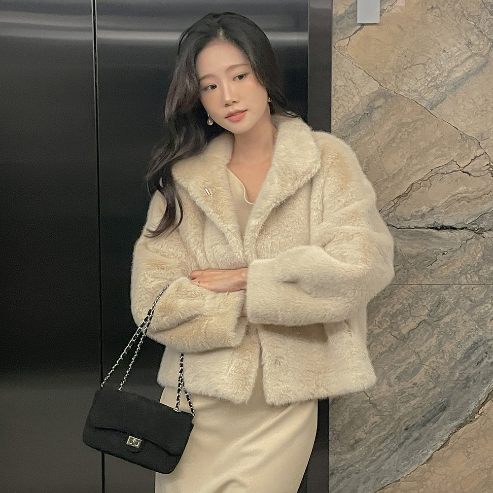 Hidden High-Neck Cozy Fur Jacket