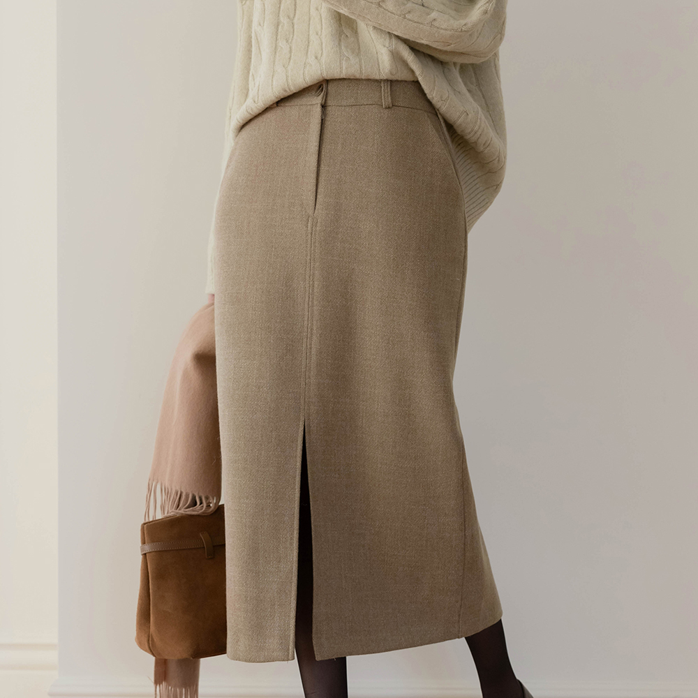 Front Slit H-line Fleece Long Skirt