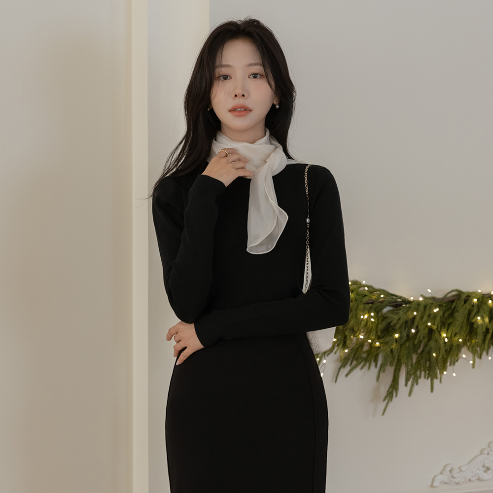 Feminine Scarf-Neck Corduroy Knit