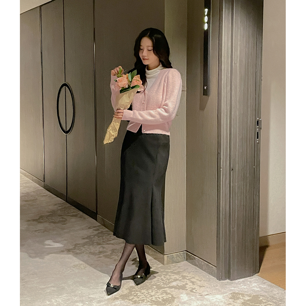 Shining Suede Mermaid Fit Skirt