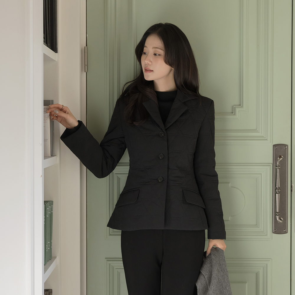 Feminine Polo quilting Peplum Padding