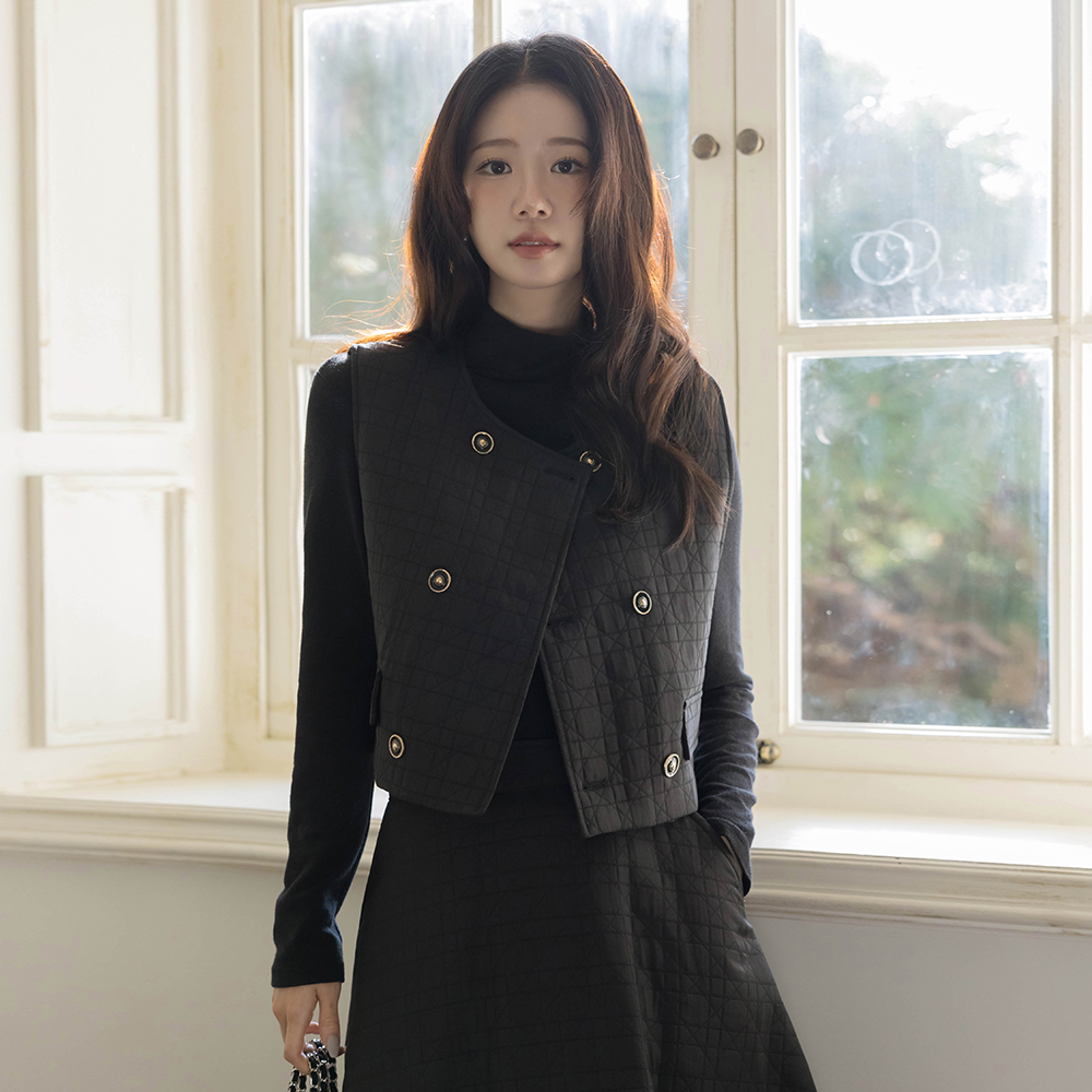 다이앤 quilting Vest&Skirt SET
