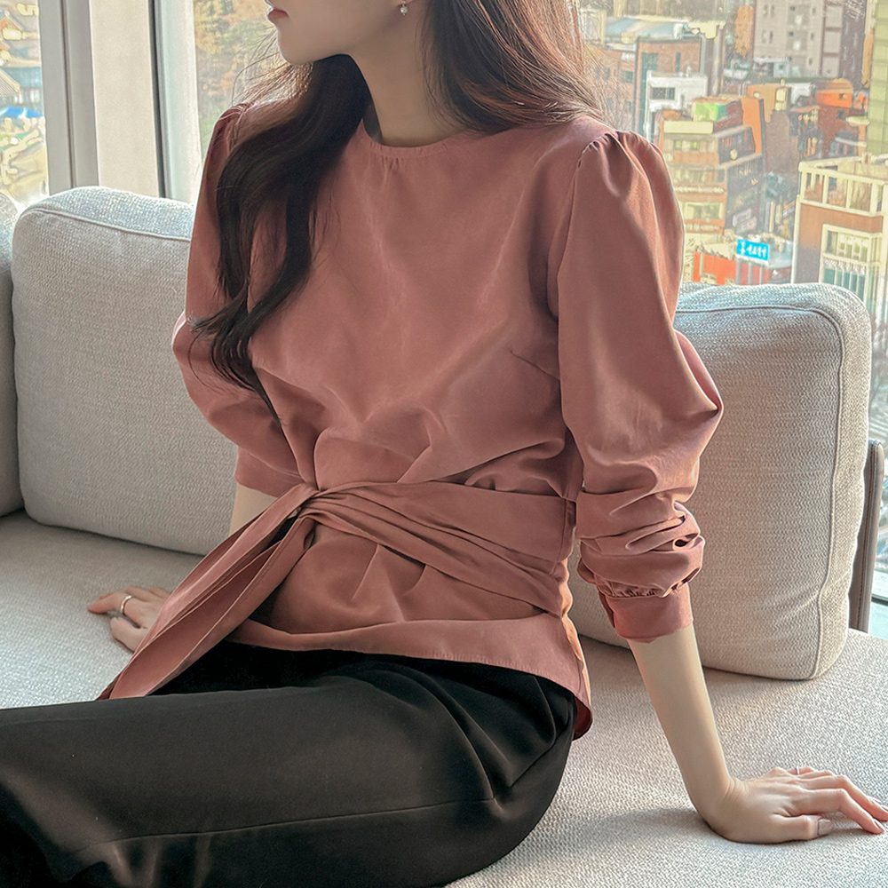 Cozy Raund neck Knot Blouse