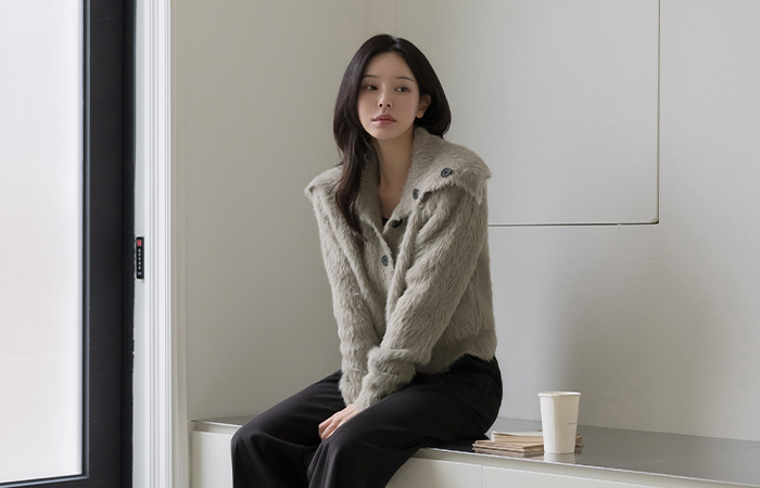 High-Neck Soft ODE Knit Cardigan