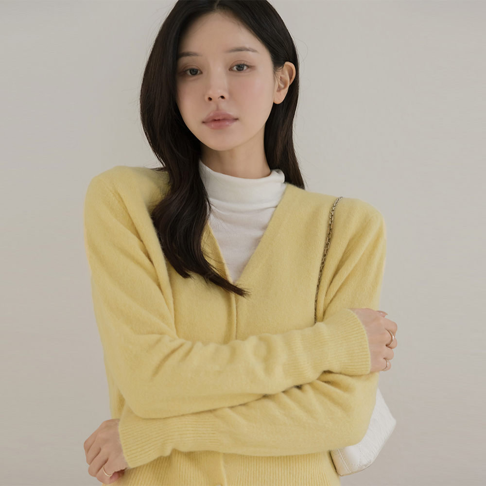 Candy V-neck Pearl Angora Cardigan