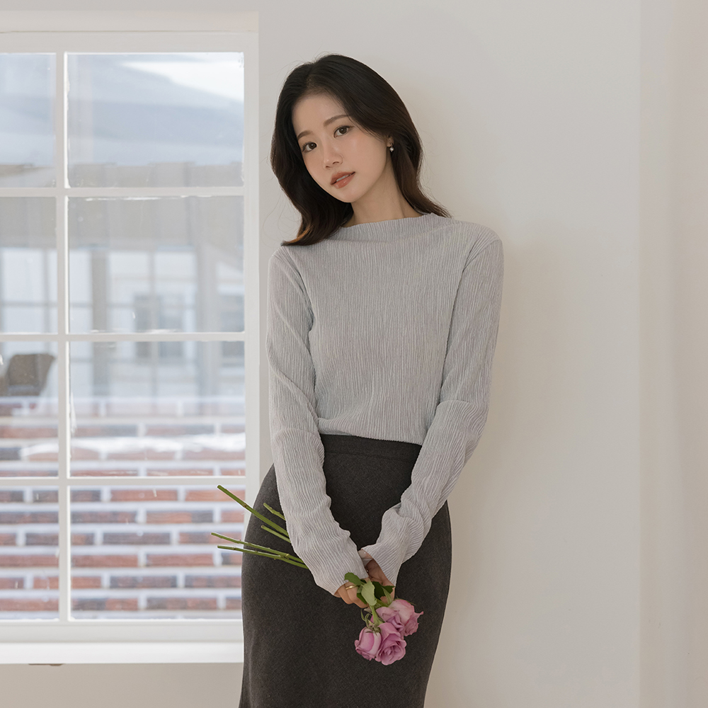 Velvet Wrinkle Half-Highneck T-shirt