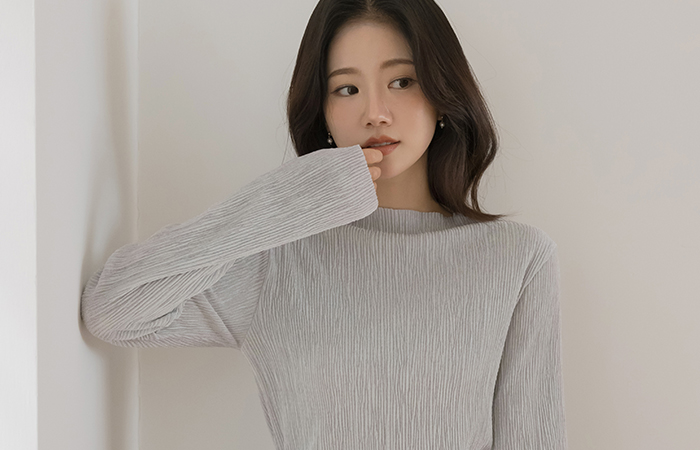 Velvet Wrinkle Half-Highneck T-shirt