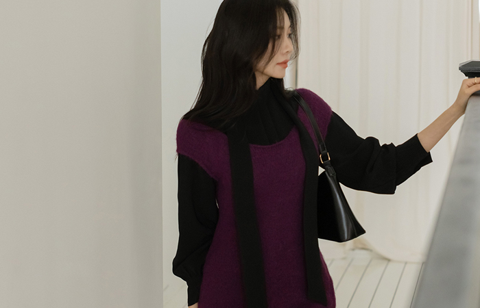 UNeck ODE Wool Cap-Sleeves Knit Dress