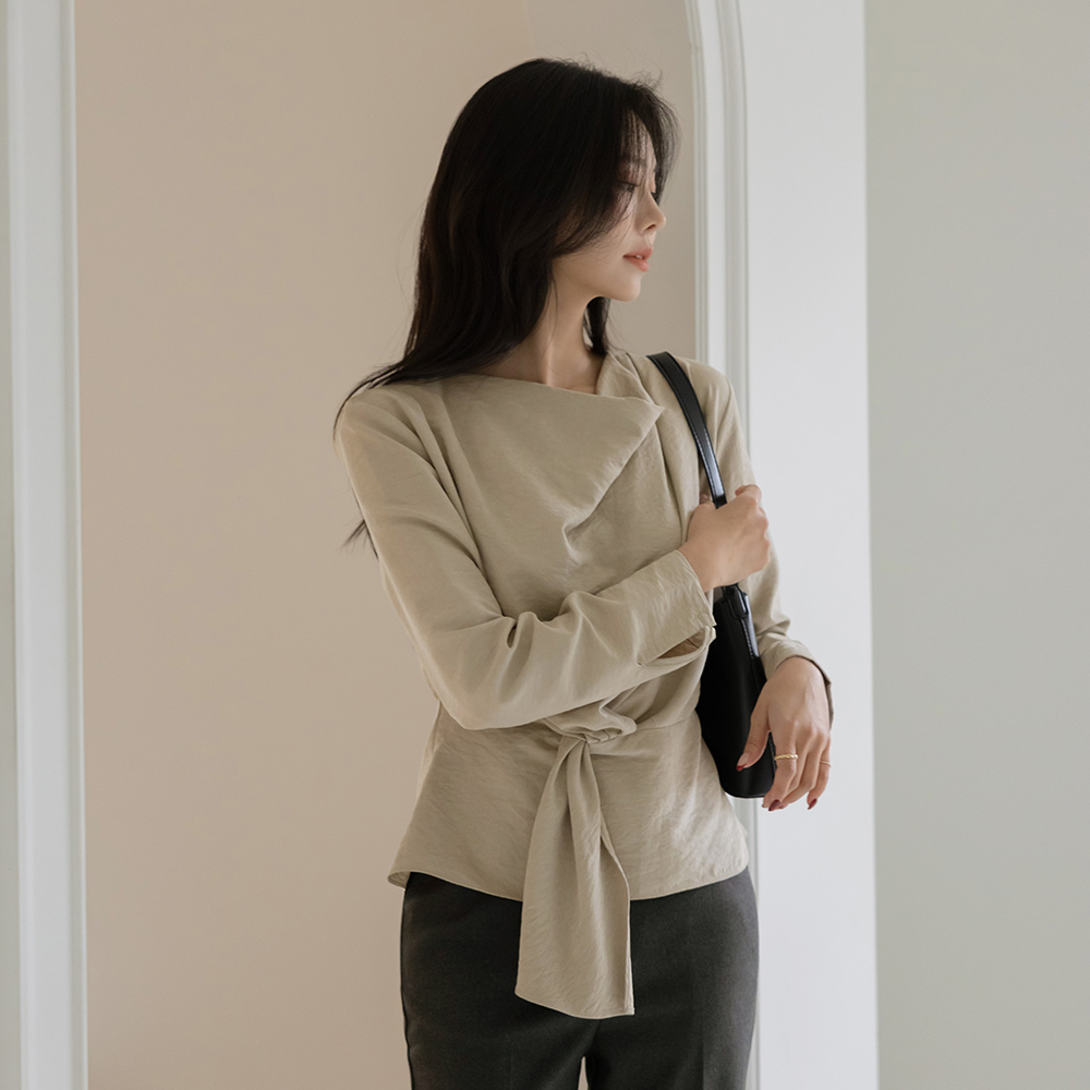 Anna Draping Ring Blouse