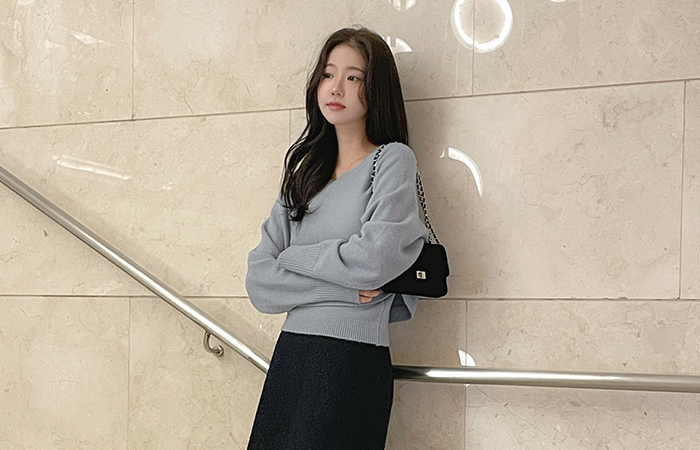 Lip-Neck Batwing Sleeve Knit&Sleeveless shirts SET