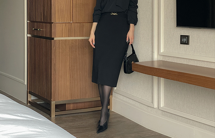 Gold Chain Fleece H-line Skirt