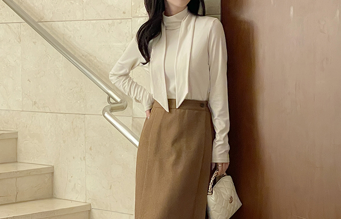 Tie Neck Fleece Lining Span T-shirt